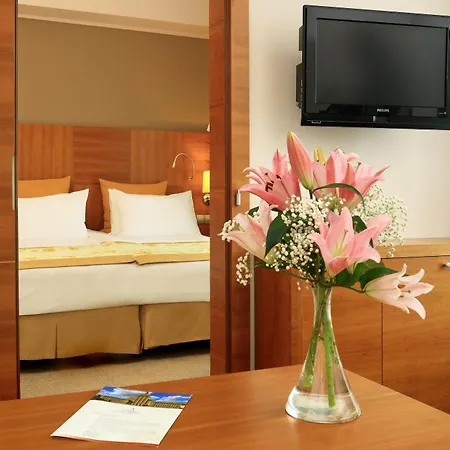Grand International - Czech Leading Hotel Prague