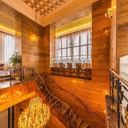 Hotell Grand International - Czech Leading 4*