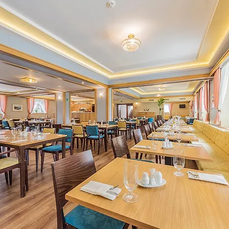 Grand International - Czech Leading Hotel Praga