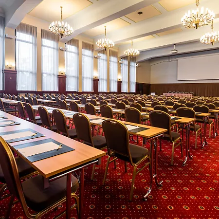 Hotel Grand International - Czech Leading