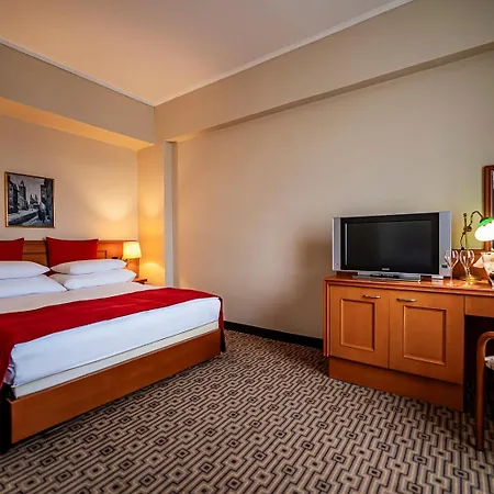Hotel Grand International - Czech Leading Praga