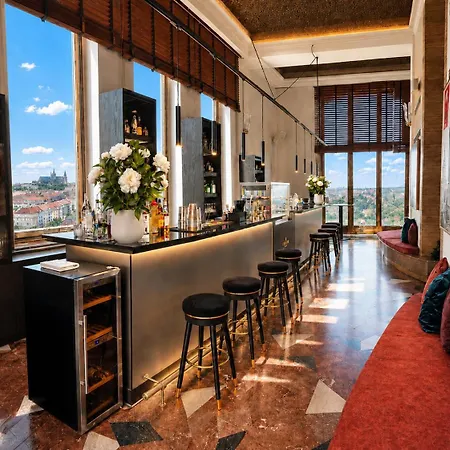 Hotel Grand International - Czech Leading